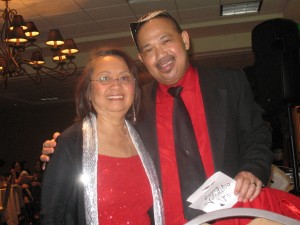 Tommy Tomenbang, pres. of Fil-Am Assn of Las Cruces with Tessie